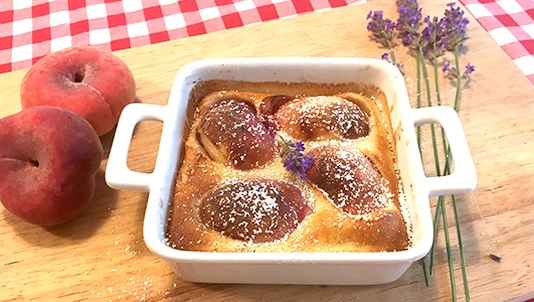 Die Landpartie: Rezept: Pfirsich-Clafoutis mit Lavendel
